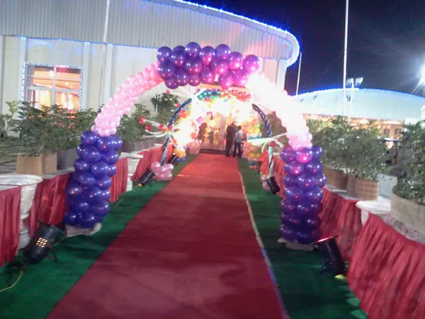 2011 07 29 252019.39.38 — Balloon Entrance For Birthdays event in Hyderabad by Events by AJ