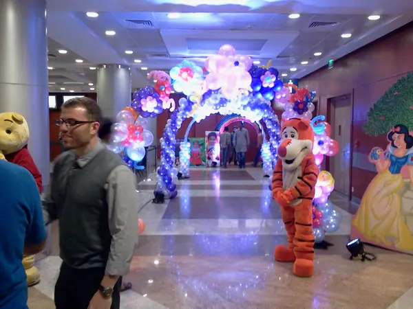 2011 07 17 252019.04.13 — Balloon Entrance For Birthdays event in Hyderabad by Events by AJ