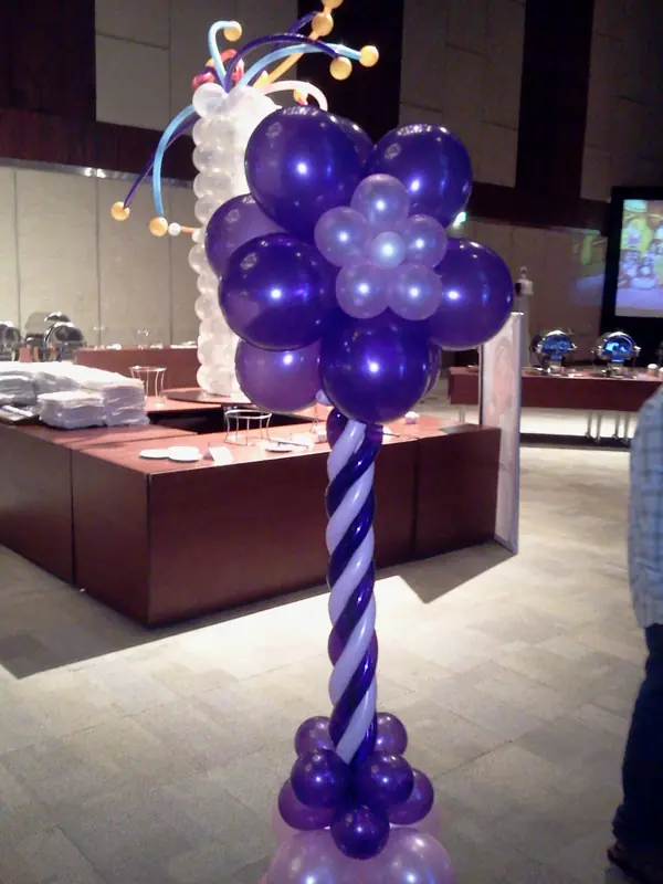 2011 07 17 252019.01.59 — Balloon Entrance For Birthdays event in Hyderabad by Events by AJ